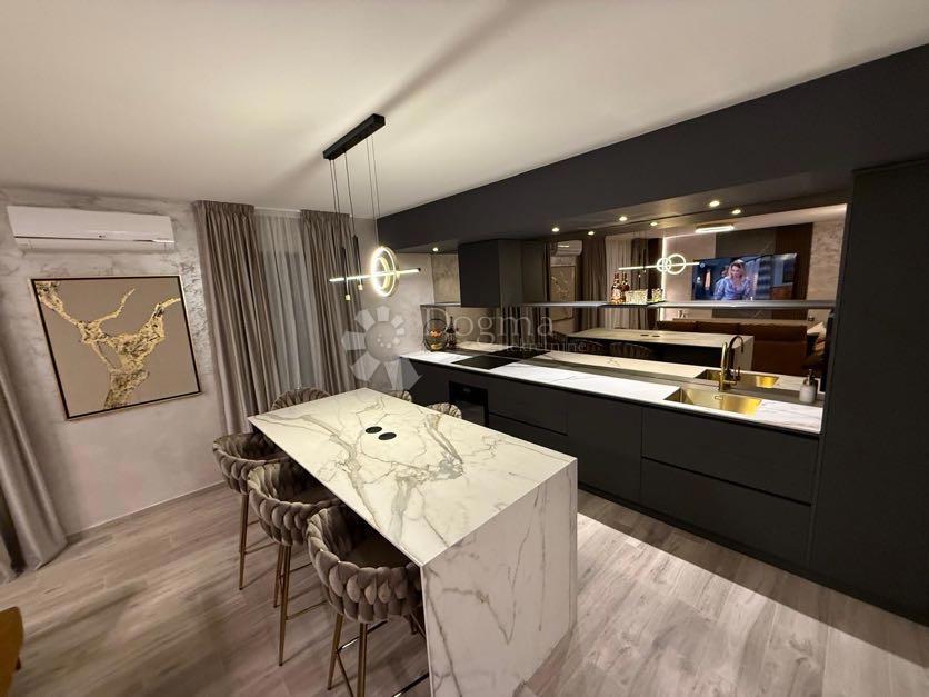 Allogio Diklo, Zadar, 79m2