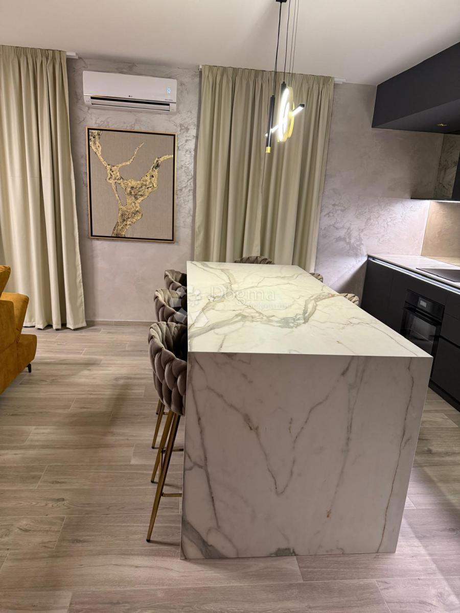 Allogio Diklo, Zadar, 79m2
