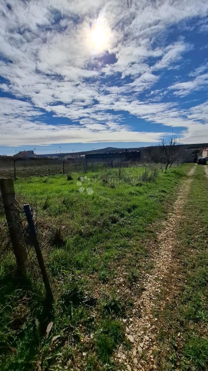 Terreno edificabile Posedarje, 600m2