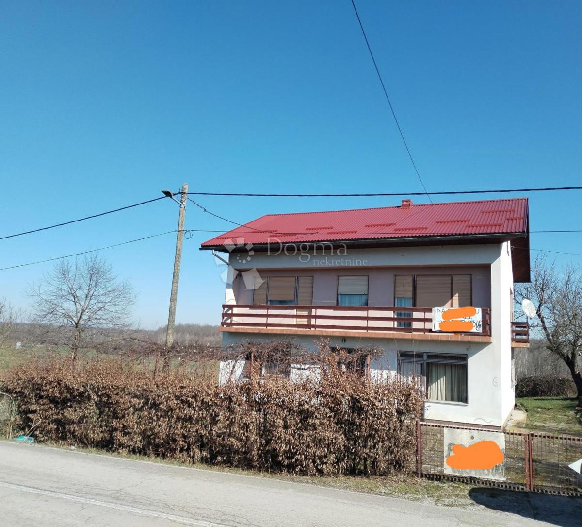 Casa Popović Brdo, Karlovac - Okolica, 260m2