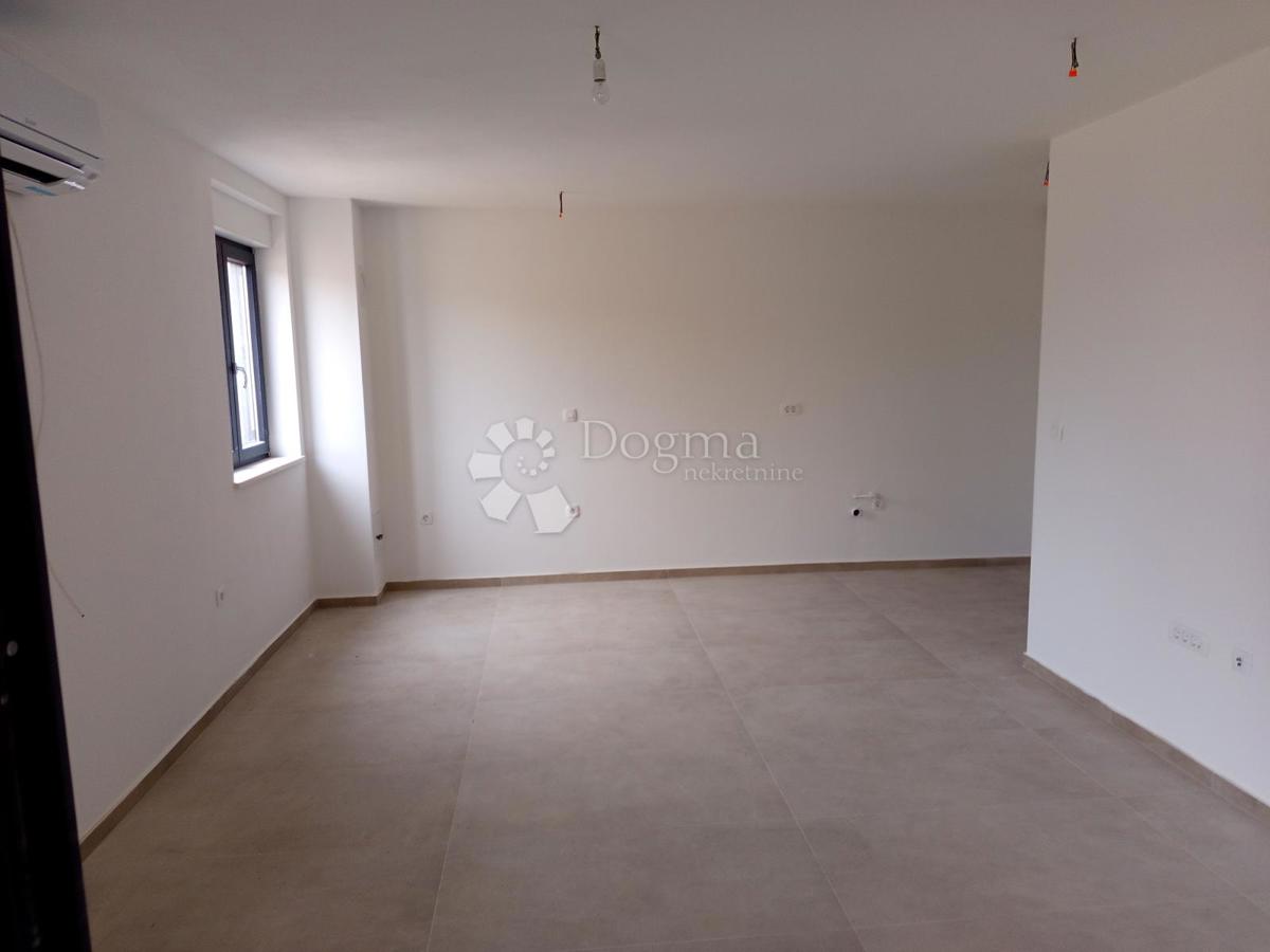 Allogio Veli vrh, Pula, 55m2