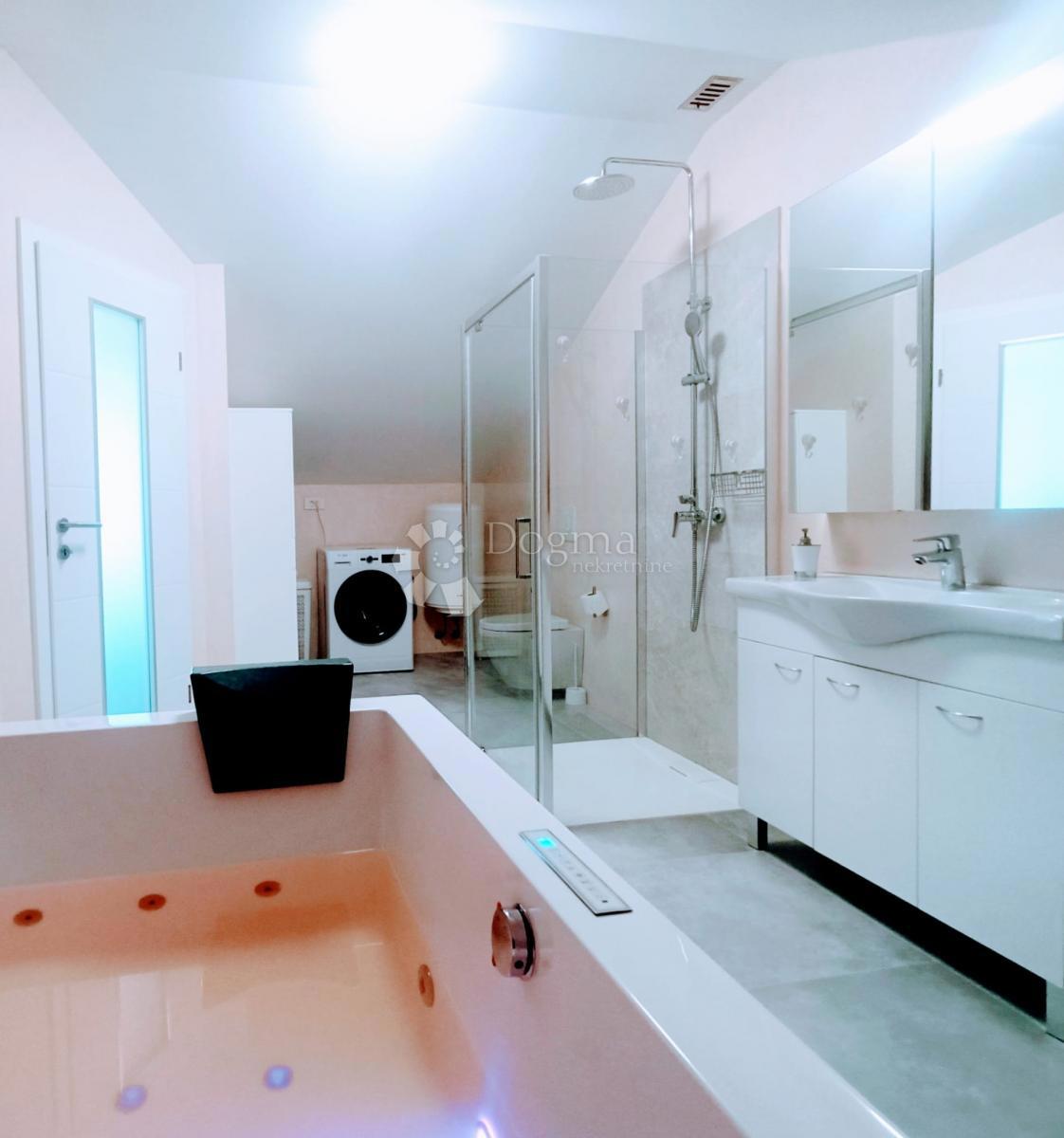 Casa Valtura, Ližnjan, 131m2