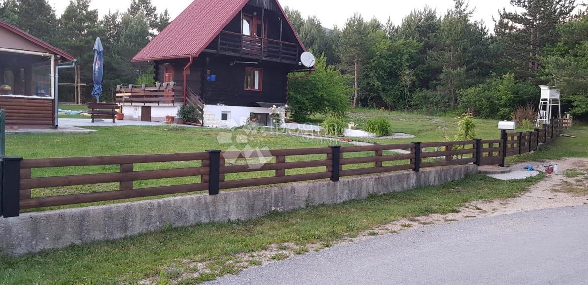 Casa Korenica, Plitvička Jezera, 800m2