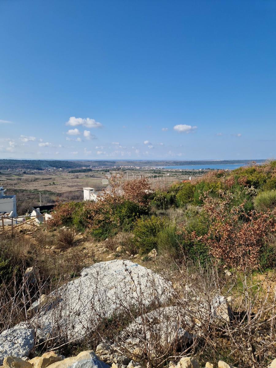 Terreno edificabile Radovin, Ražanac, 500m2