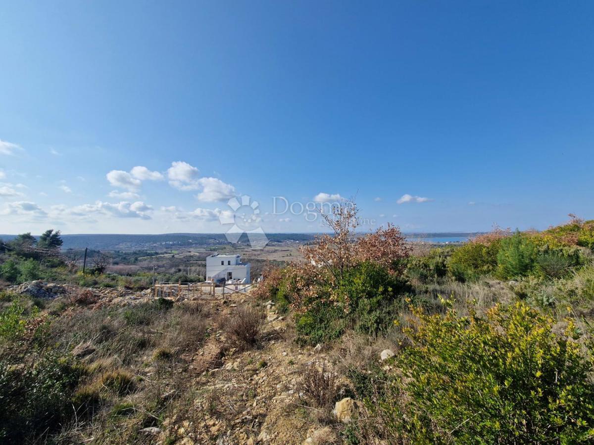 Terreno edificabile Radovin, Ražanac, 500m2