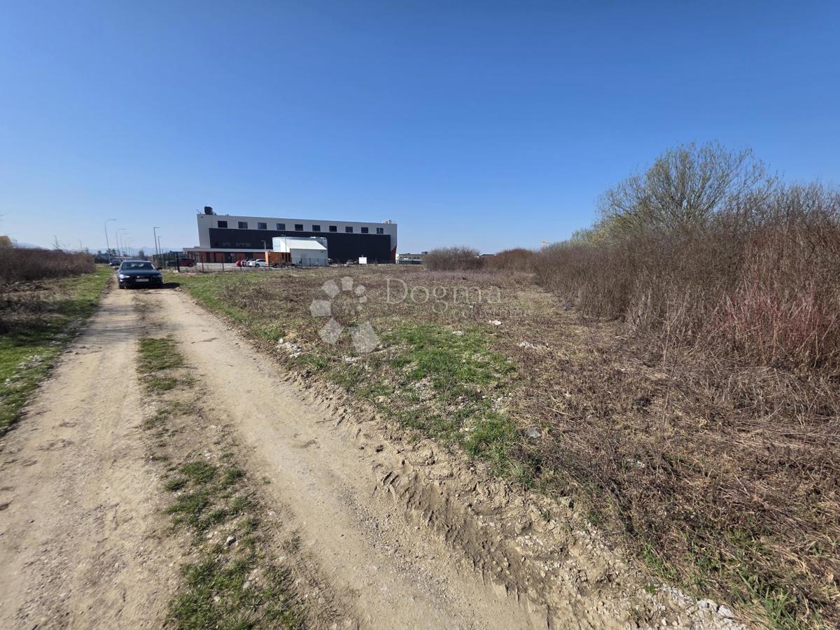 Terreno edificabile Centar, Zaprešić, 5.002m2