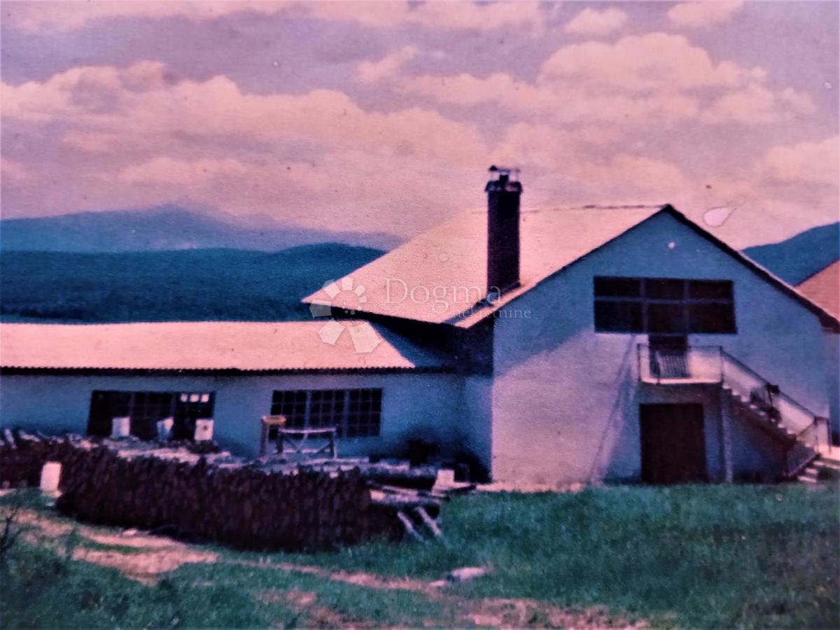 Locale commerciale Nebljusi, Donji Lapac, 400m2