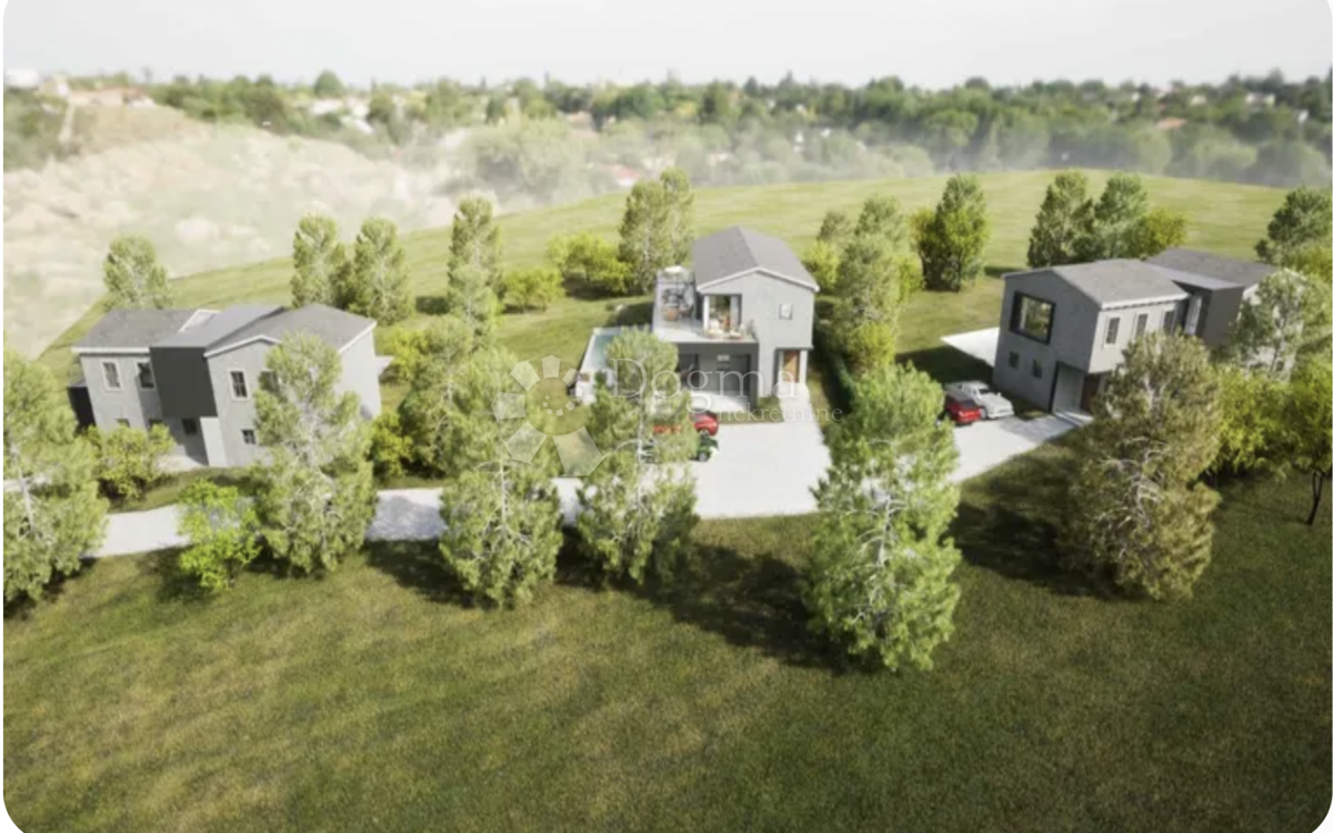 Terreno edificabile Oprtalj, 2.650m2