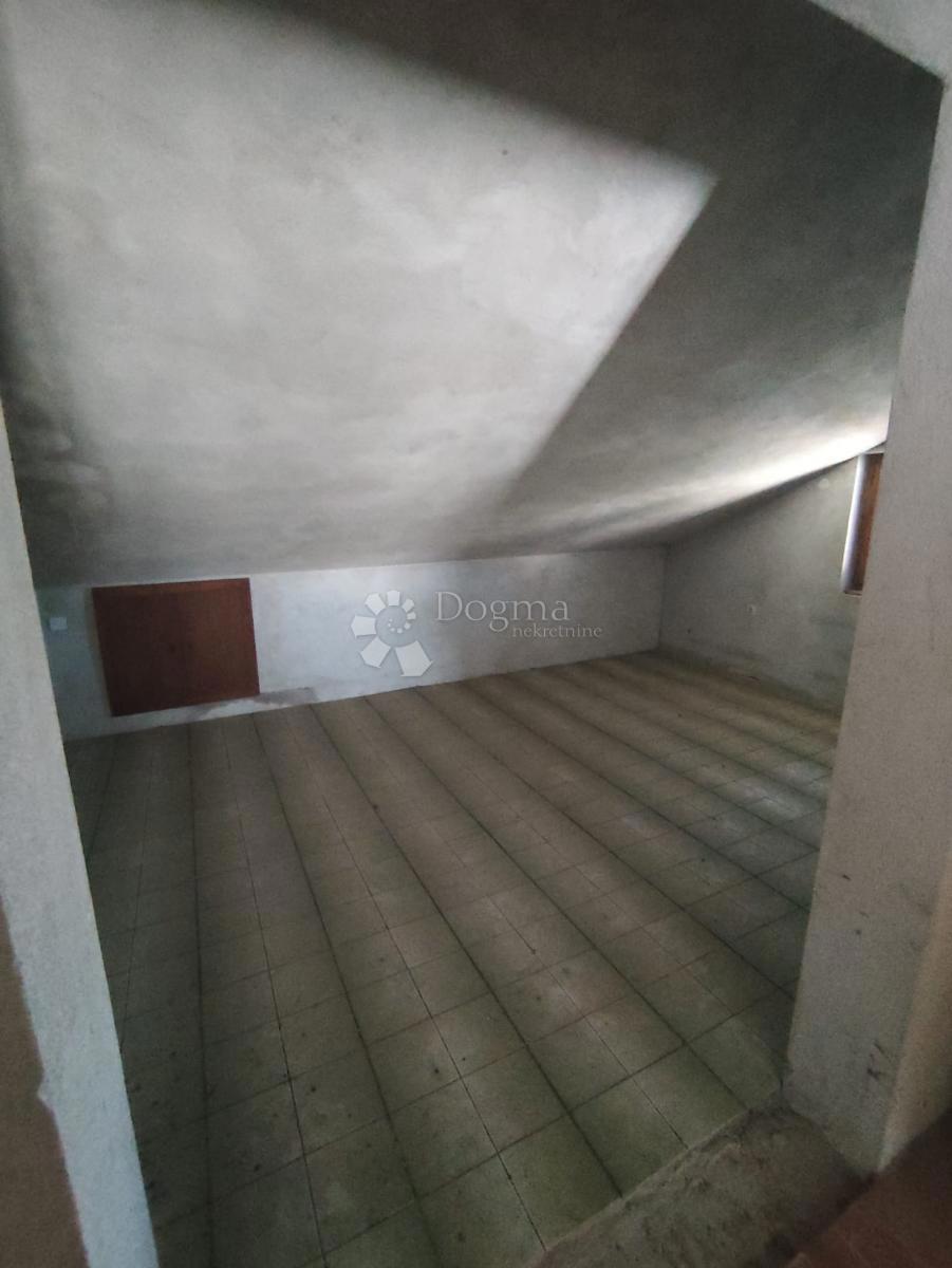 Casa Rogoznica, 360m2