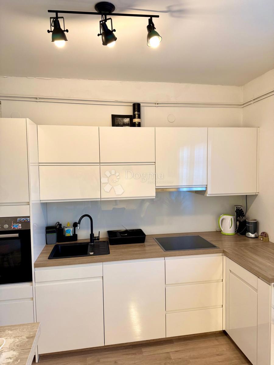 Allogio Donji grad, Donji Grad, 94m2