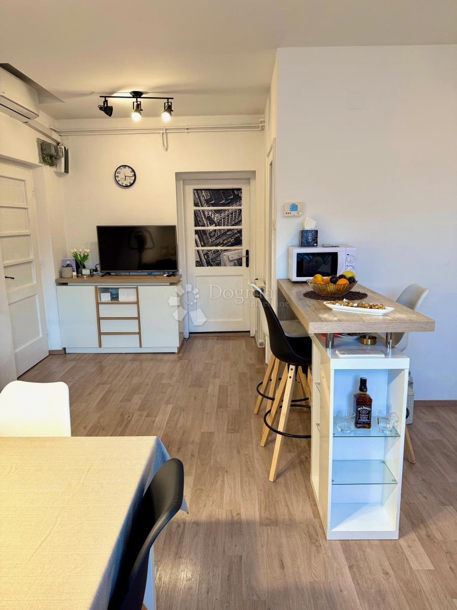 Allogio Donji grad, Donji Grad, 94m2