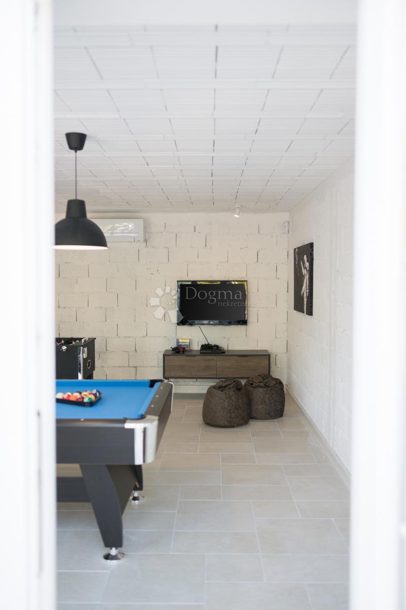 Casa Vižinada, 250m2