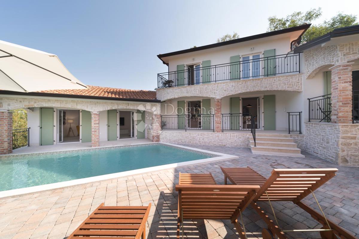 Casa Vižinada, 250m2