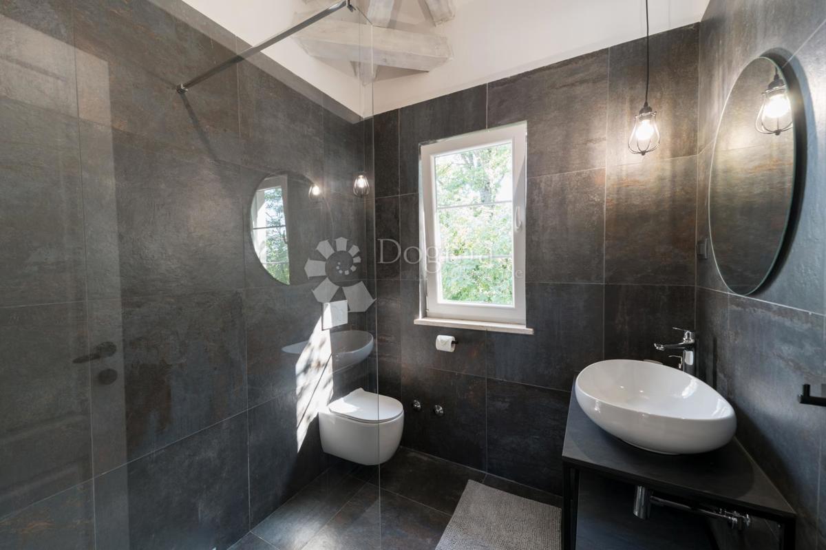 Casa Vižinada, 250m2