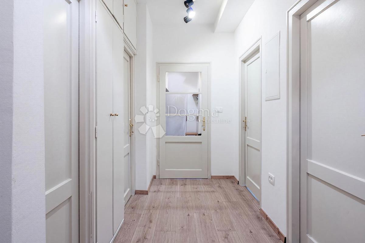 Allogio Krnjevo, Rijeka, 55,94m2