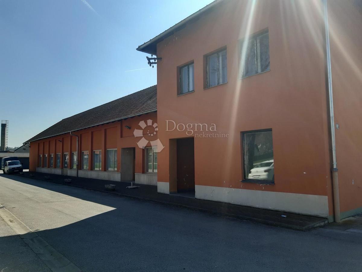 Locale commerciale Sveti Križ Začretje, 1.143m2