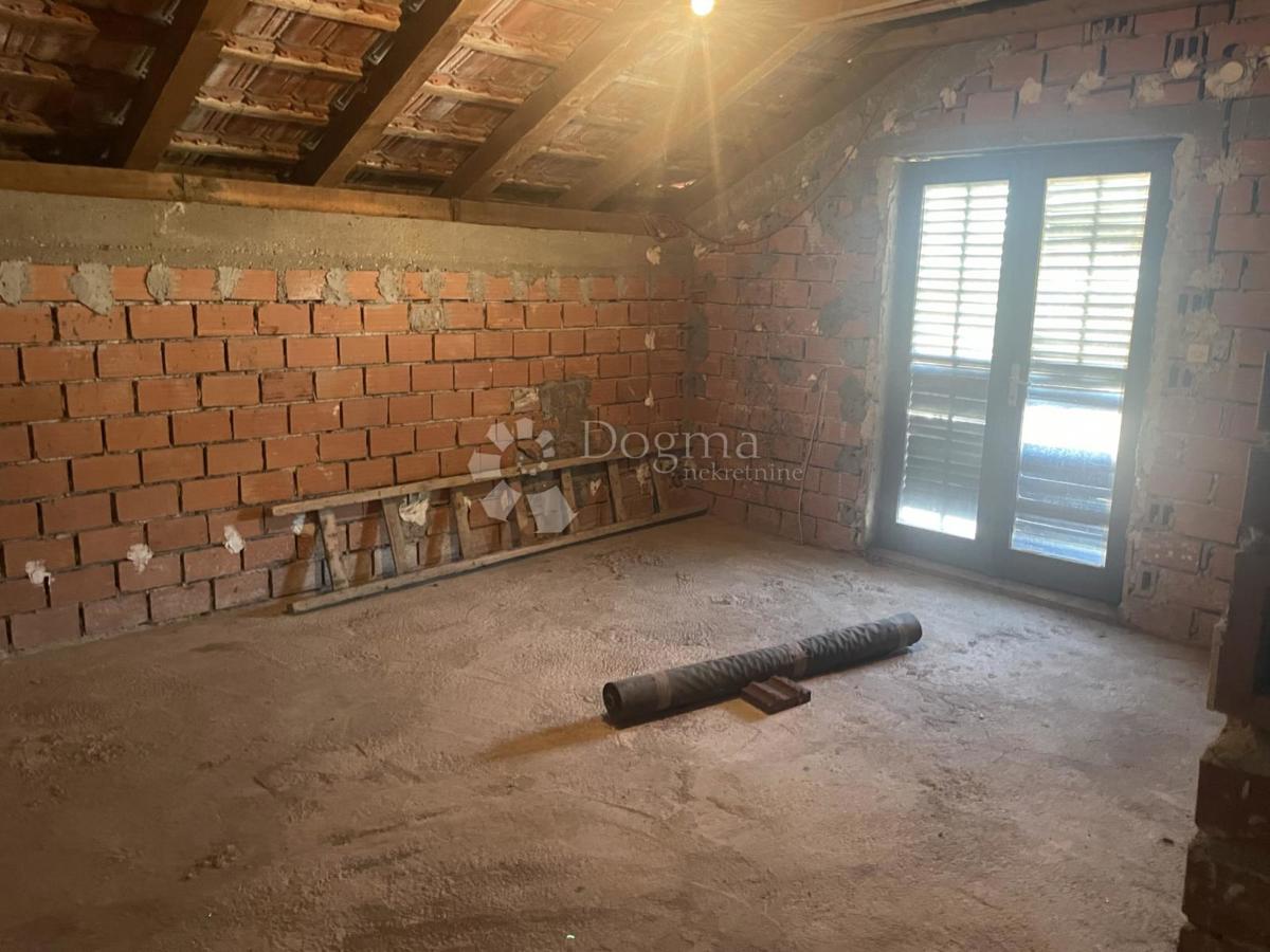 Casa Komin, Ploče, 98m2