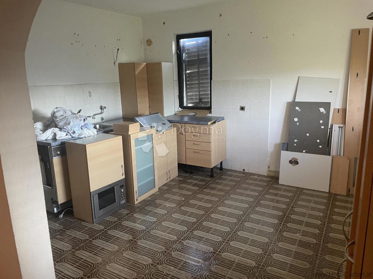 Casa Komin, Ploče, 98m2