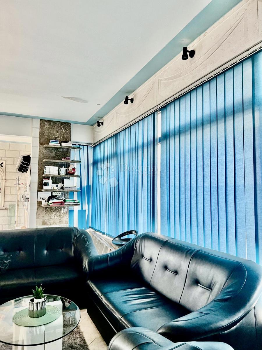 Locale commerciale Strožanac, Podstrana, 82,60m2