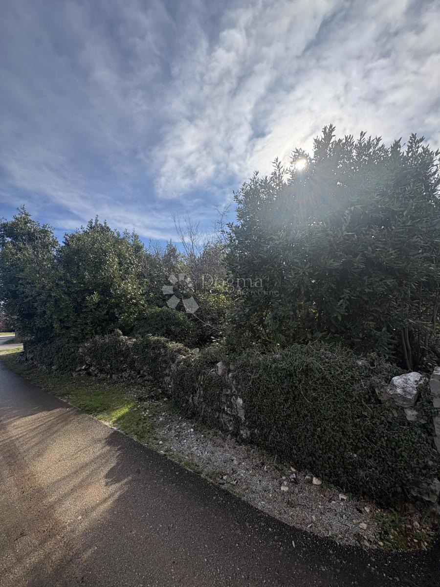 Terreno edificabile Garica, Vrbnik, 971m2