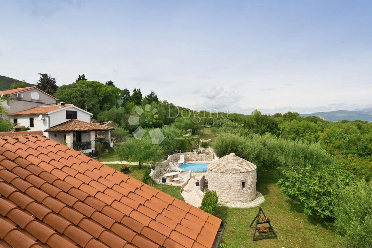 Casa Drenje, Raša, 350m2