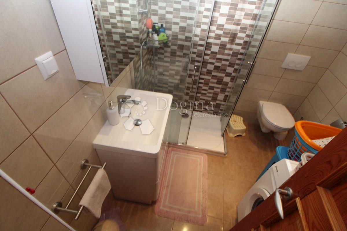 Allogio Crikvenica, 82m2