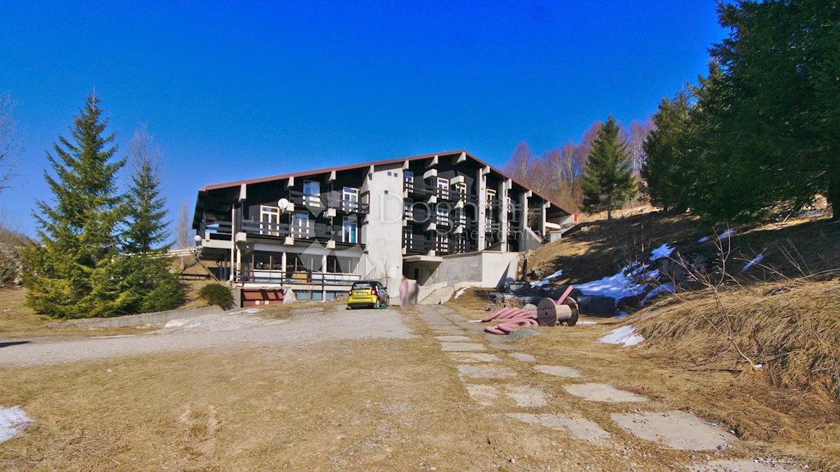 Albergo Begovo Razdolje, Mrkopalj, 2.217,88m2