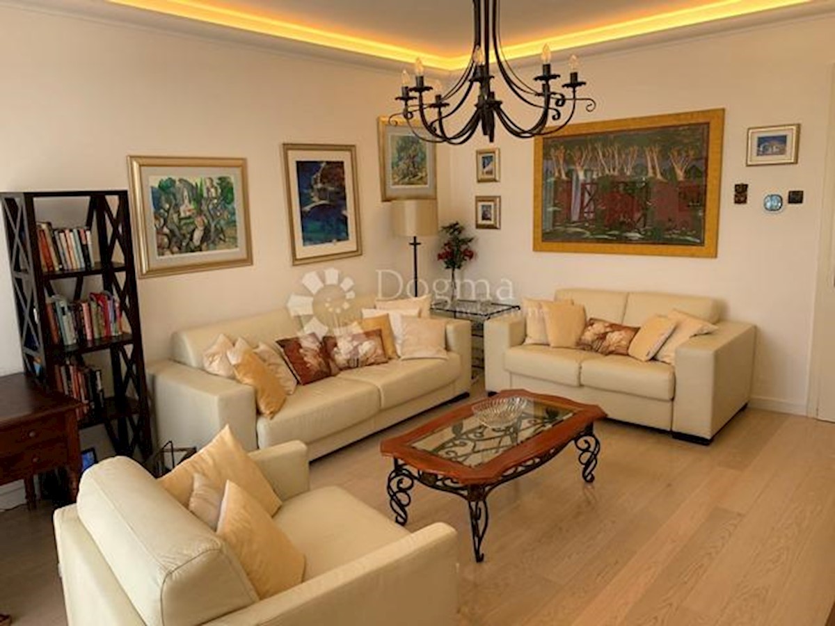 Allogio Centar, Rijeka, 92,79m2