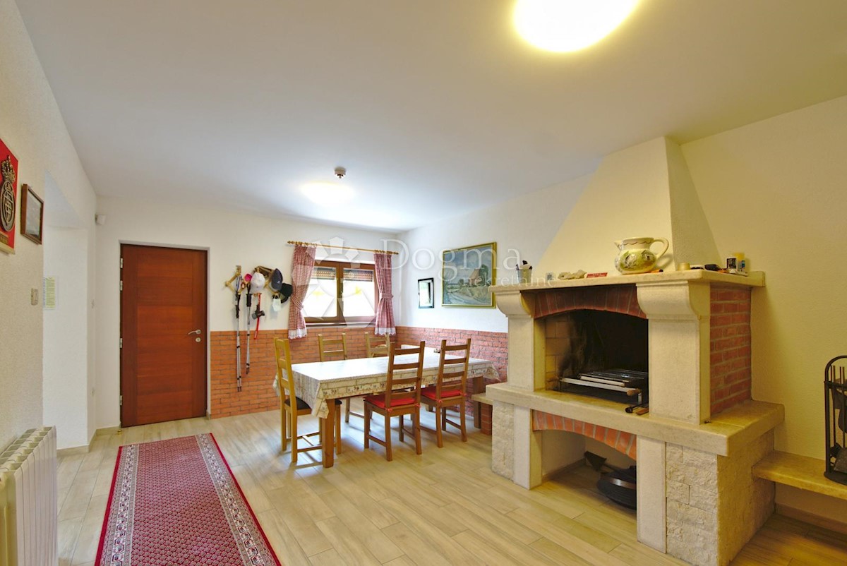 Casa Begovo Razdolje, Mrkopalj, 300m2