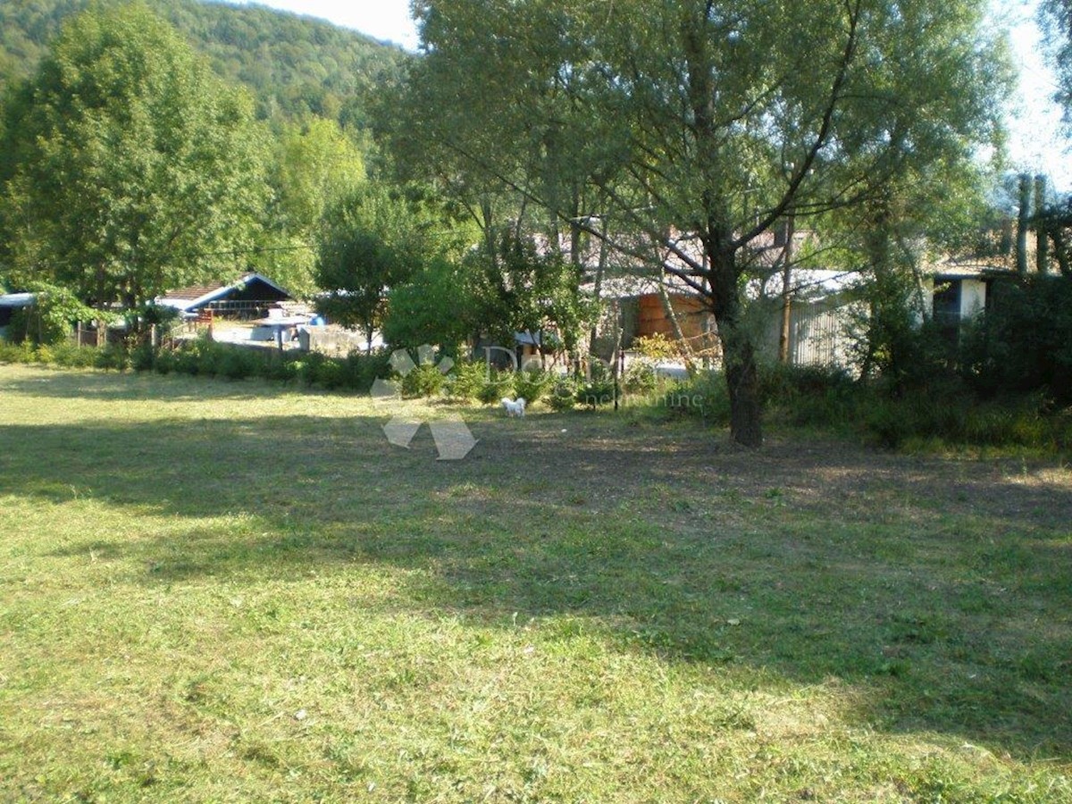 Terreno Brod na Kupi, Delnice, 569m2