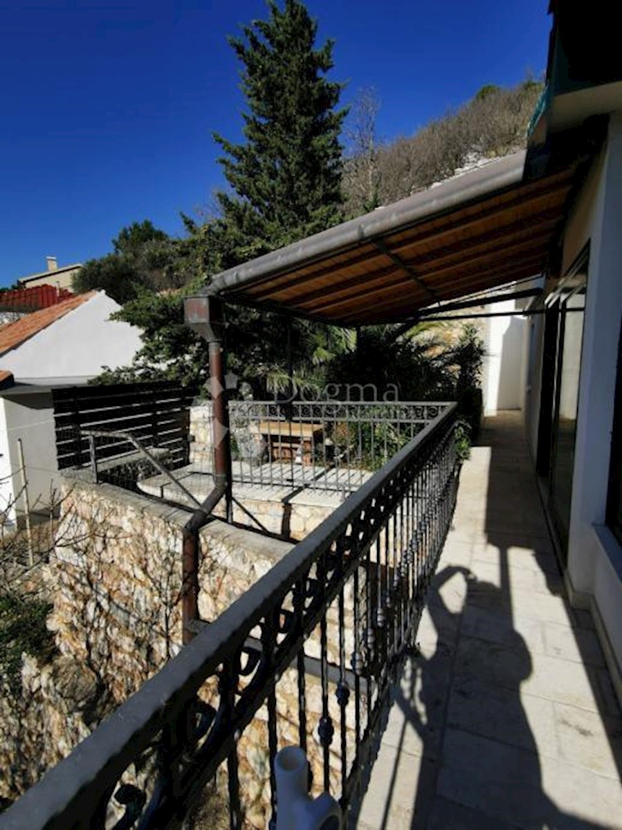 Casa Starigrad, Senj, 176m2