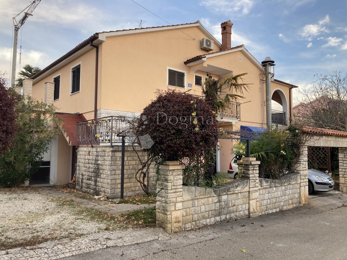 CASA CON RISTORAZIONE - OPPORTUNITÀ PER INVESTIMENTO!