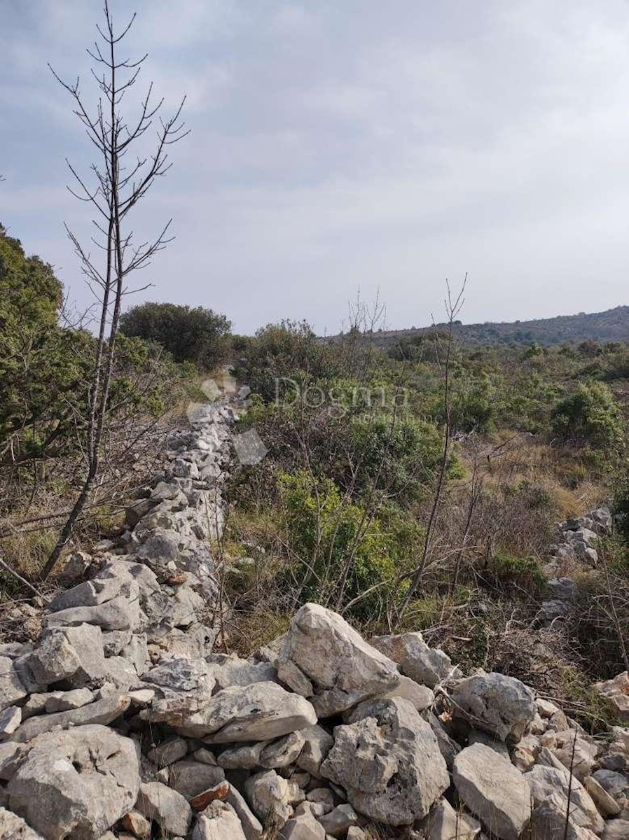 Terreno Primošten, 1.864m2