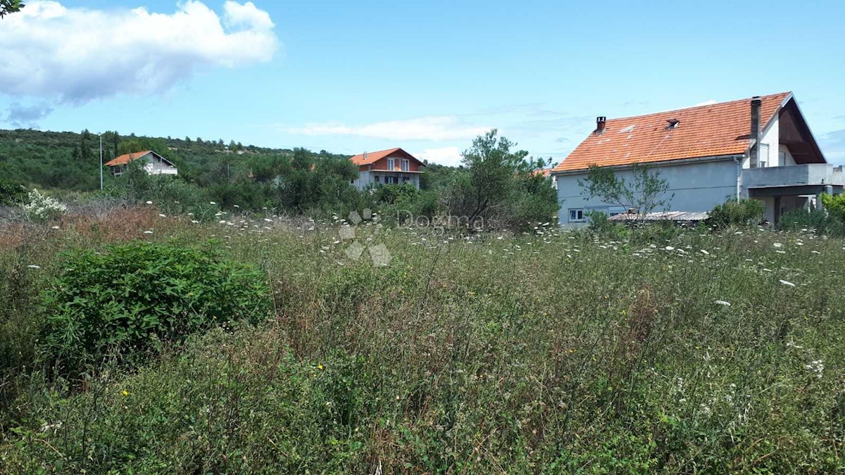 Terreno Posedarje, 1.580m2