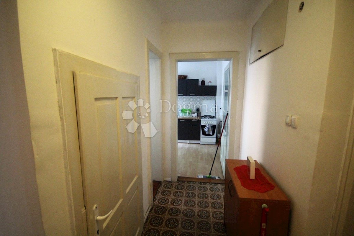 Casa Trešnjevka, Trešnjevka - Sjever, Remiza okretište, 353m2
