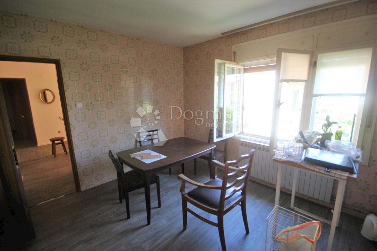 Casa Trešnjevka, Trešnjevka - Sjever, Remiza okretište, 353m2
