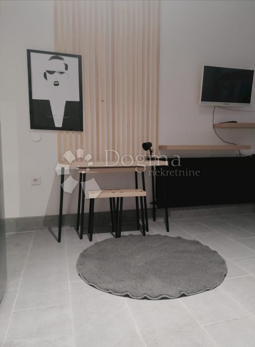 Casa Trešnjevka, Trešnjevka - Sjever, Remiza okretište, 353m2