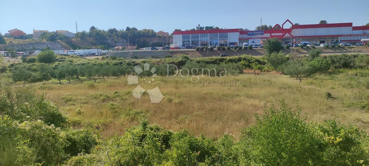 Terreno Crno, Zadar, 85.500m2