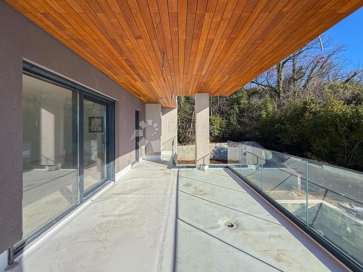 Allogio Bivio, Rijeka, 168m2