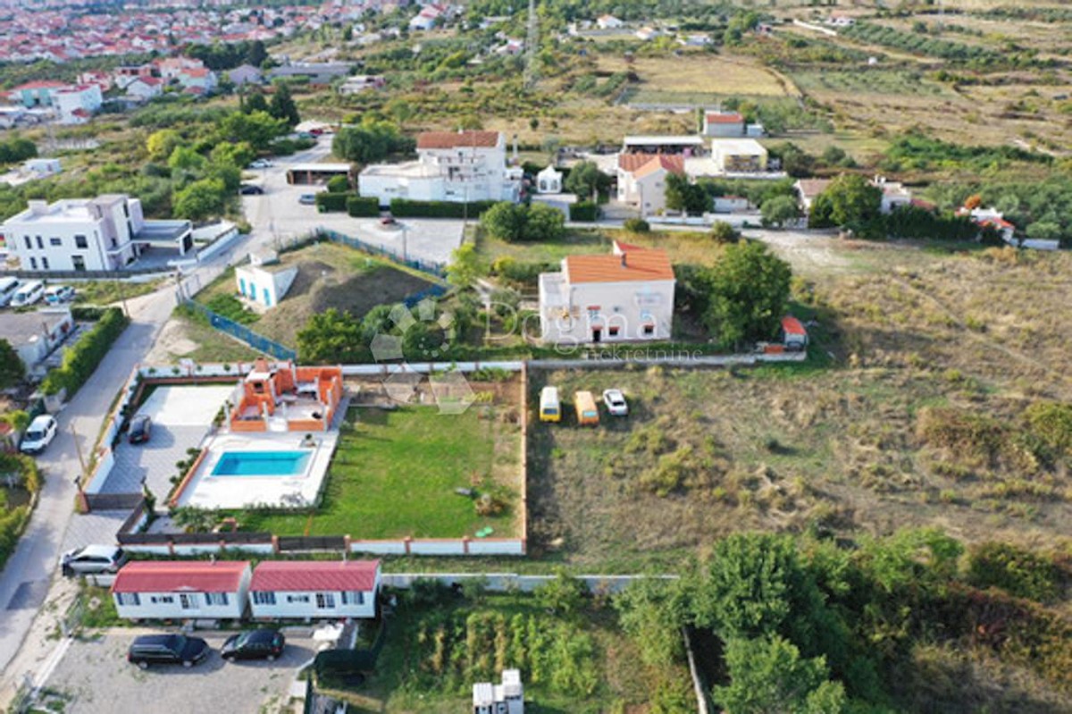 Terreno Crno, Zadar, 874m2