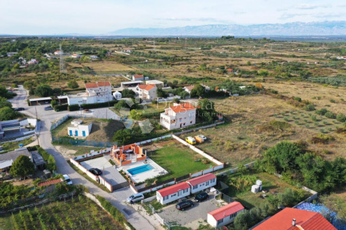 Terreno Crno, Zadar, 874m2