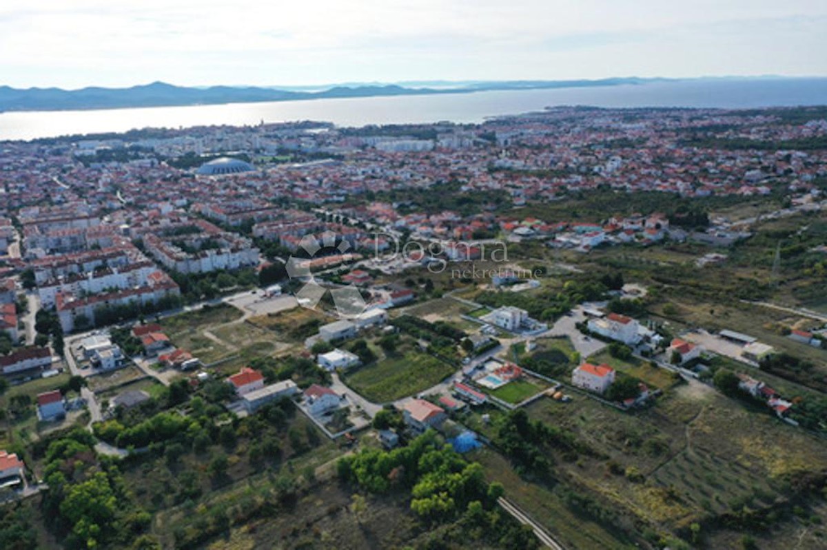 Terreno Crno, Zadar, 874m2