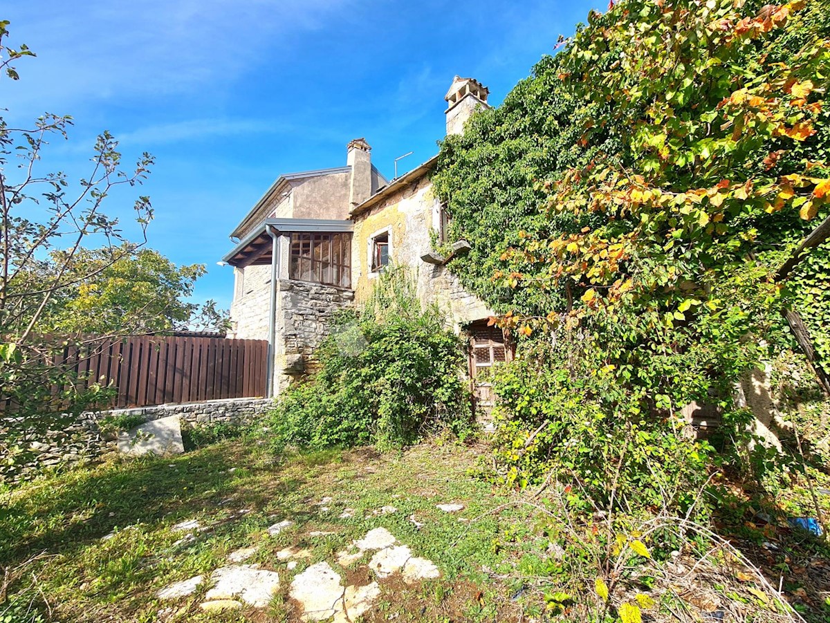 Casa Oprtalj, 90m2