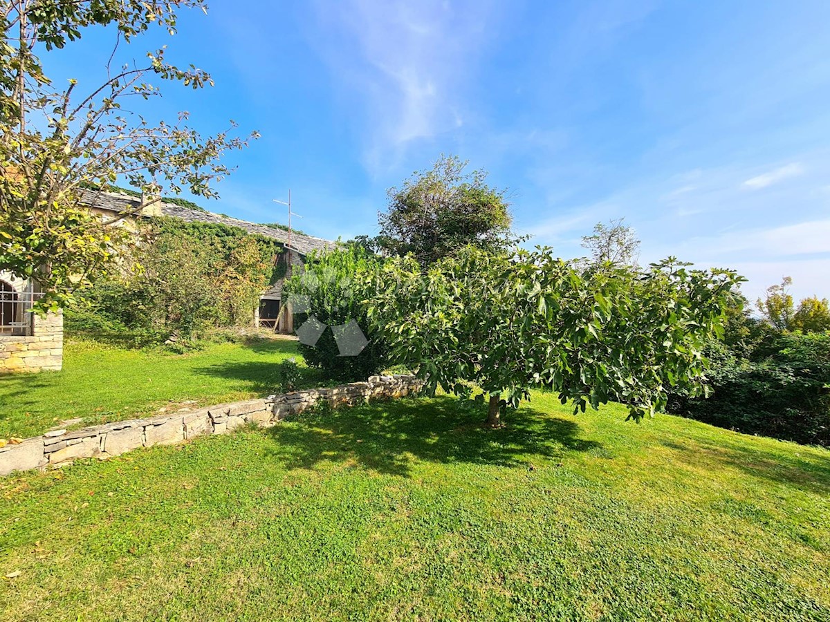 Casa Oprtalj, 90m2