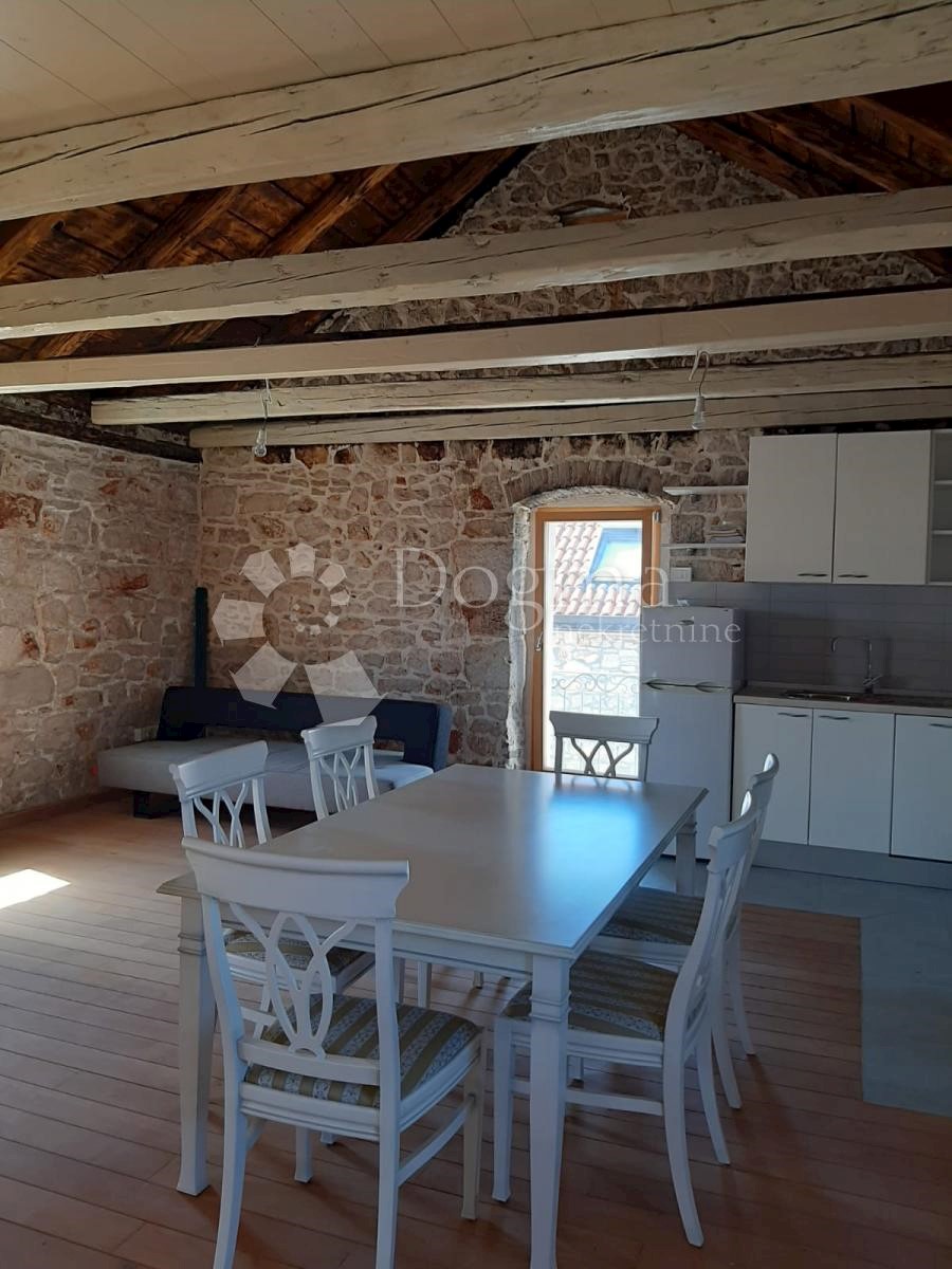 Casa Kaprije, Šibenik - Okolica, 260m2