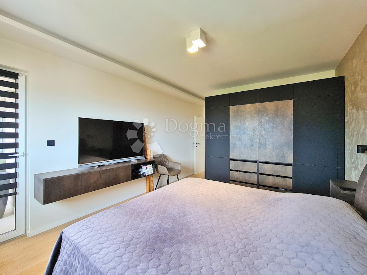 Allogio Pehlin, Rijeka, 217m2