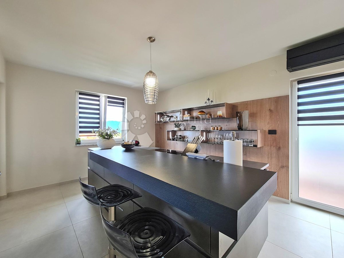 Allogio Pehlin, Rijeka, 217m2