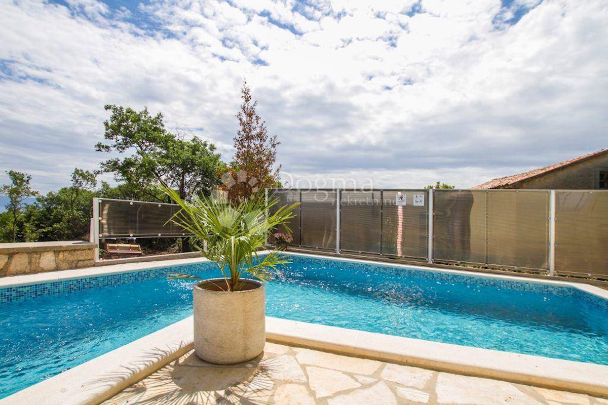 Casa Ravni, Raša, 199m2