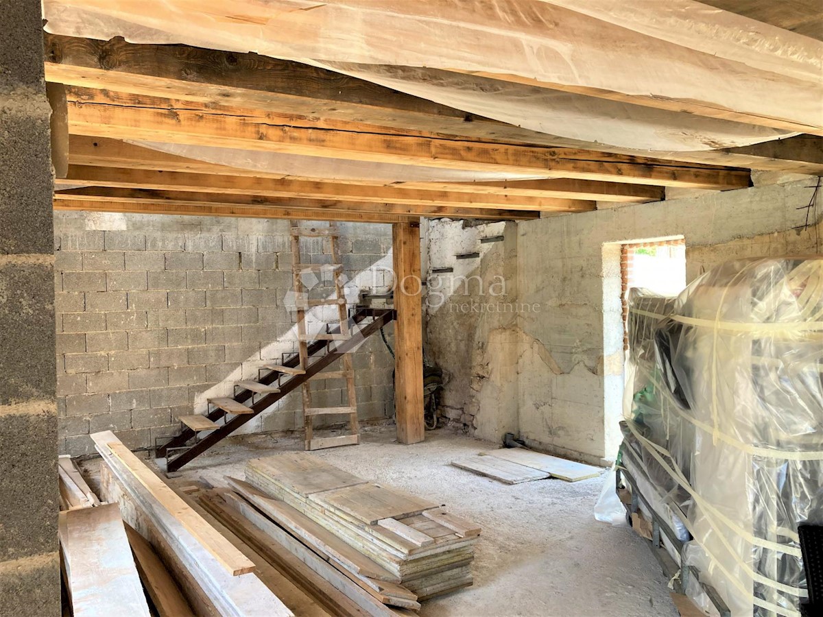 Casa Svetvinčenat, 128,94m2