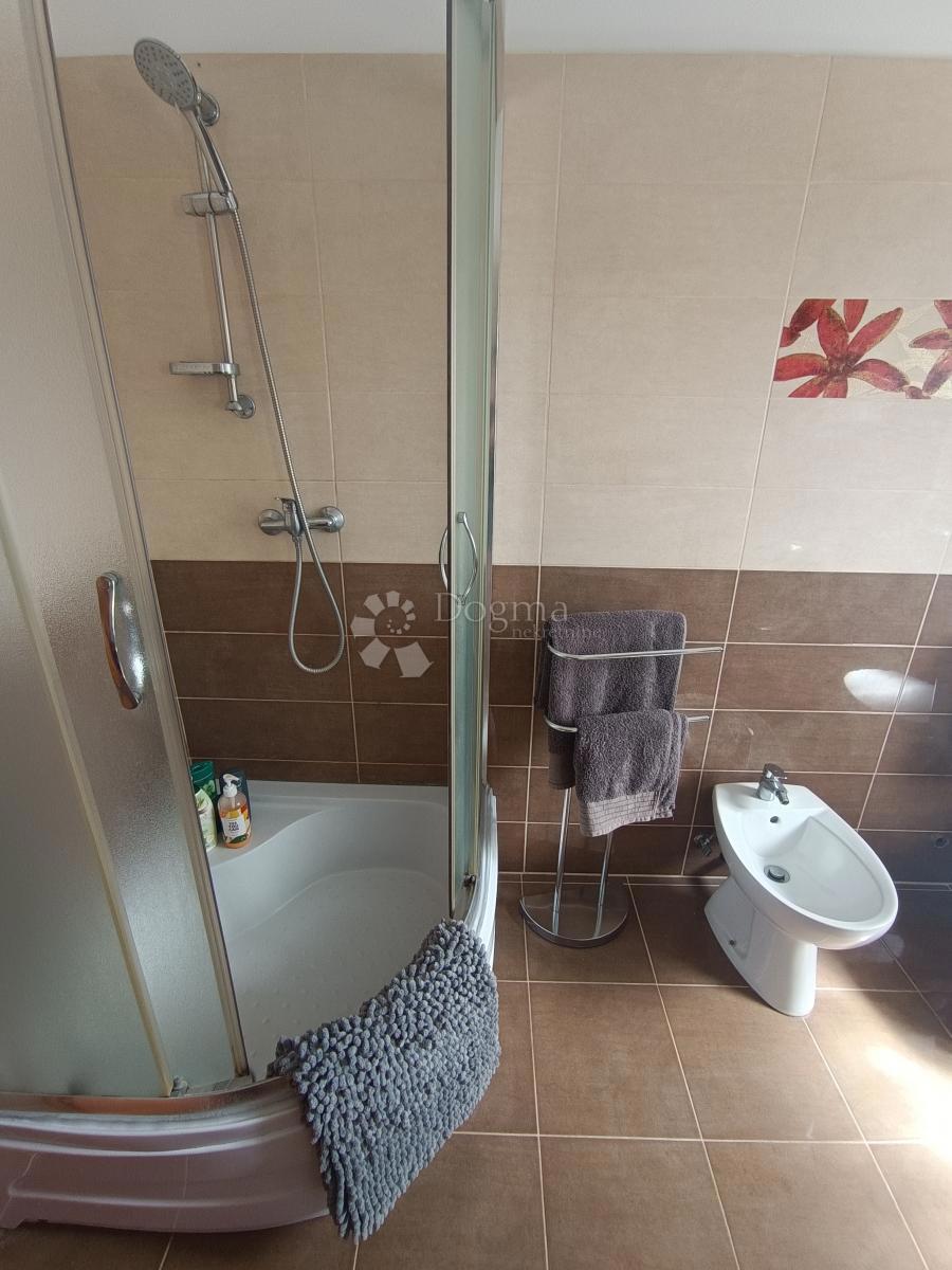 Casa Štokovci, Svetvinčenat, 200m2